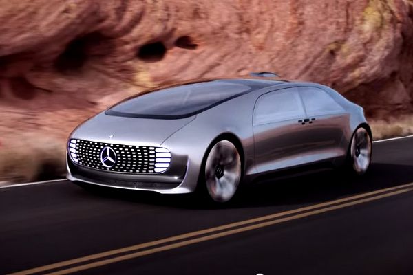Mercedes F 015- Concept or Reality?