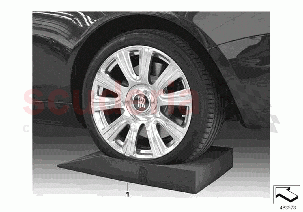 Tyre cradles of Rolls Royce Rolls Royce Wraith RR5(2017-2023)
