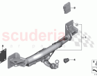 Trailer tow hitch electrically pivoted