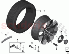 Light alloy wheel styling 924