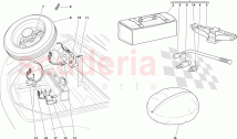 SPARE WHEEL AND TOOLS -Optional-