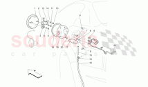 FUEL TANK DOOR AND CONTROLS