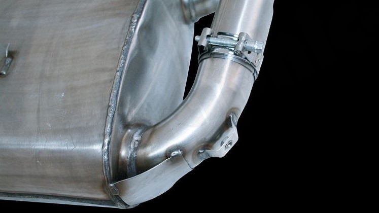 Photo of Cargraphic Sport Rear Silencer Set and Tailpipe Sets for the Porsche 993 GT/Turbo/Turbo S - Image 4