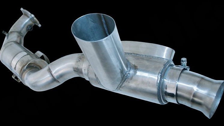 Photo of Cargraphic Catalyser Replacement Pipe Set for the Porsche 993 GT/Turbo/Turbo S - Image 4