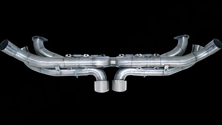 Photo of Cargraphic Tailpipes Center Outlet - 997 GT3 Look for the Porsche 997 (Mk I) Carrera - Image 2