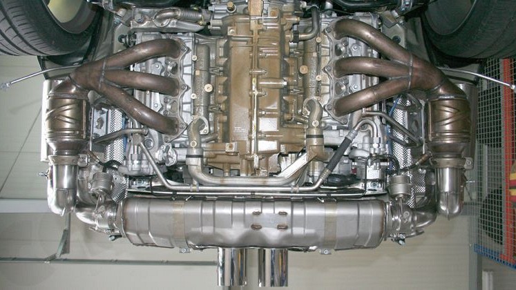 Photo of Cargraphic Sport Exhaust System Kit 2 for the Porsche 997 (Mk I) Carrera - Image 4