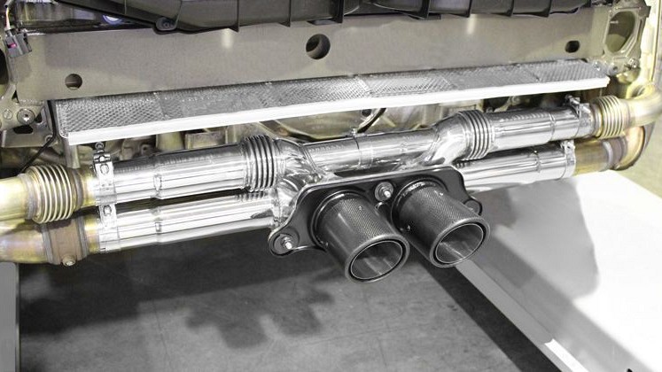 Photo of Cargraphic Lightweight Rear Silencer Replacement for the Porsche 991 (Mk I) GT3/GT3 RS - Image 6