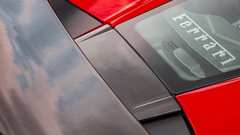 Photo of Capristo Engine bonnet top cover (Spider) for the Ferrari F8 Tributo/Spider - Image 2