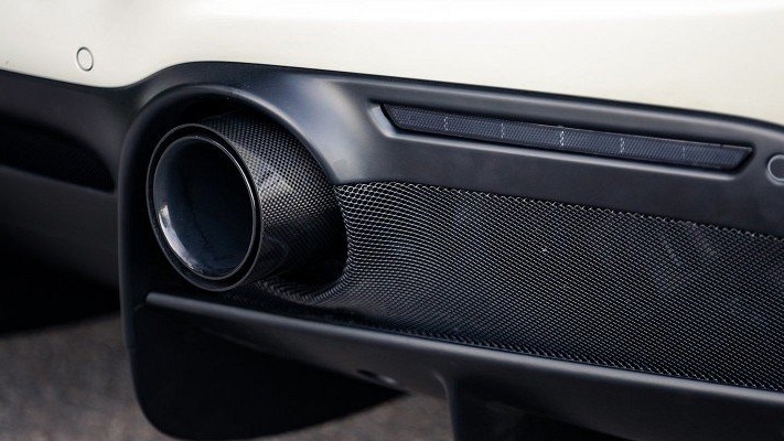 Photo of Novitec Carbon Stainless Steel Tailpipes for the Ferrari F8 Tributo/Spider - Image 4