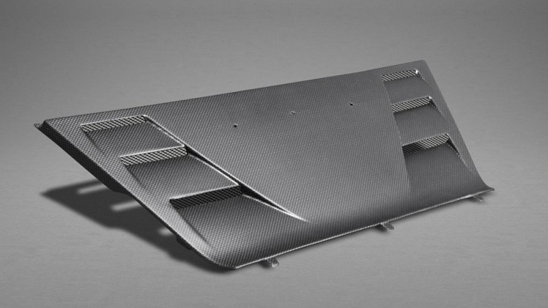 Photo of Capristo Rear Air Guide in Carbon (GTB) for the Ferrari 488 GTB/Spider - Image 1