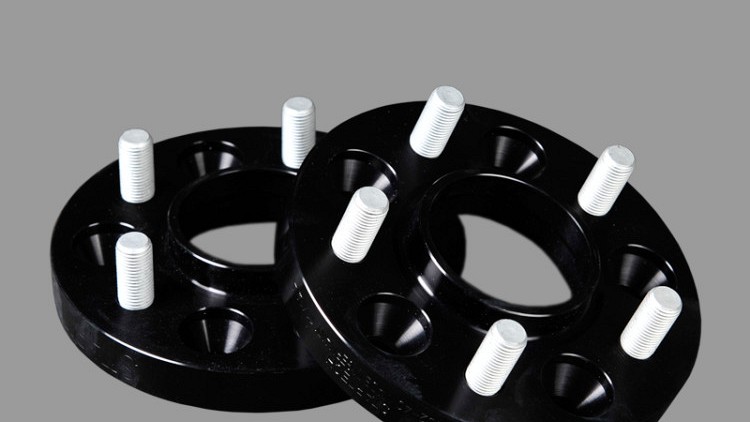 Photo of Startech Wheel spacers for the Land Rover Defender (2020+) - Image 1