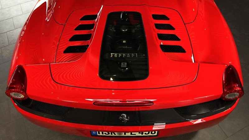 Photo of Capristo Engine Bonnet / Cover in Carbon Fibre & Glass (Spider) for the Ferrari 458 Italia/Spider - Image 4