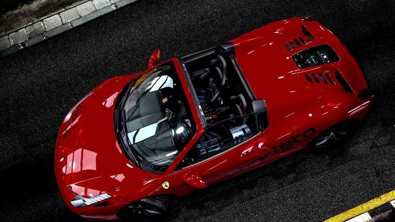 Photo of Capristo Engine Bonnet / Cover in Carbon Fibre & Glass (Spider) for the Ferrari 458 Italia/Spider - Image 7