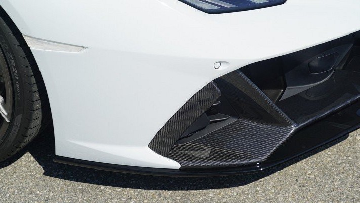 Photo of Novitec Carbon Fibre Front Spoiler Attachment for the Lamborghini Huracan EVO/EVO RWD - Image 2