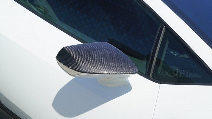 Photo of Novitec Carbon Fibre Mirror Covers for the Lamborghini Huracan Evo - Image 2