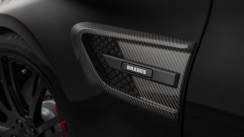 Photo of Brabus CARBON FENDER ATTACHMENTS for the Mercedes Benz C63 AMG (C205) - Image 1