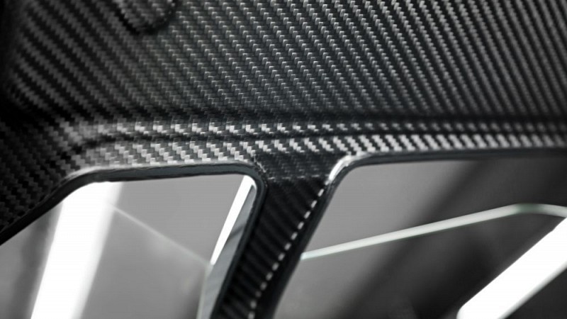 Photo of Capristo Engine Bonnet in Carbon (Coupe) for the Lamborghini Huracan - Image 14