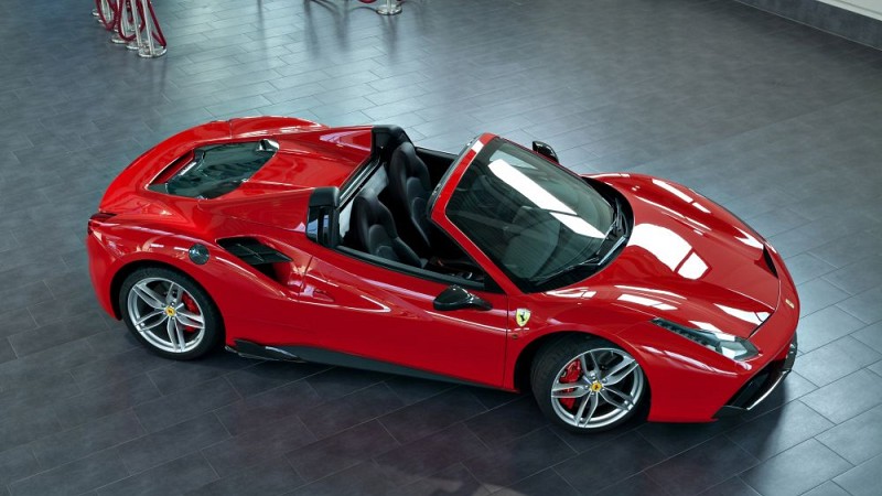 Photo of Capristo Engine Bonnet in Carbon & Glass (Spider) for the Ferrari 488 GTB/Spider - Image 4