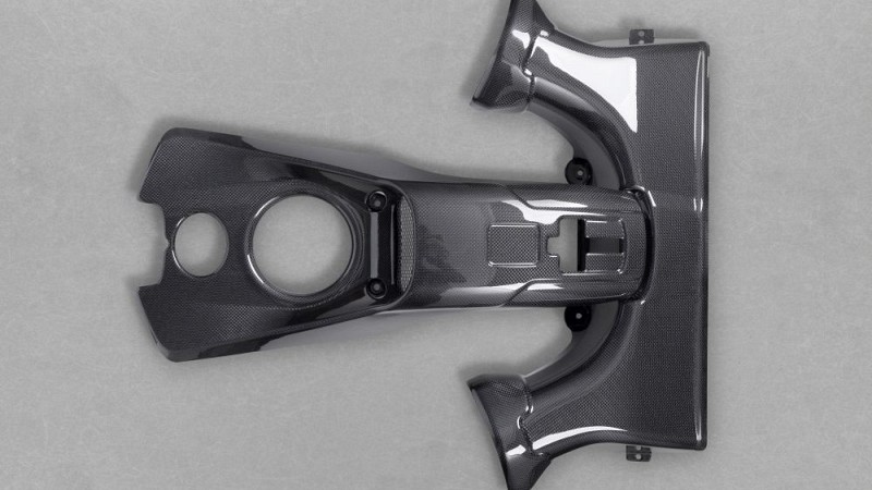 Photo of Capristo Airbox & Lock Cover (Carbon) for the Ferrari 488 GTB/Spider - Image 5