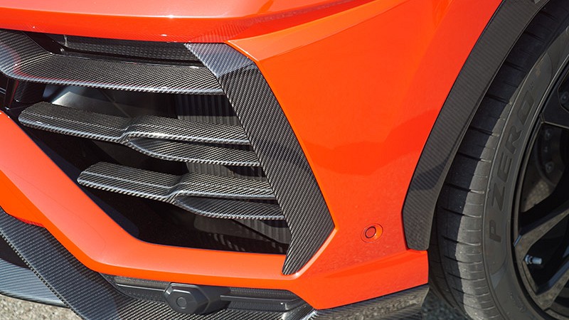 Photo of Novitec Front Bumper Cover for the Lamborghini Urus - Image 2