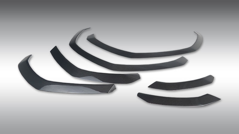 Photo of Novitec Carbon Fender Covers (4 Set) for the Lamborghini Urus - Image 1