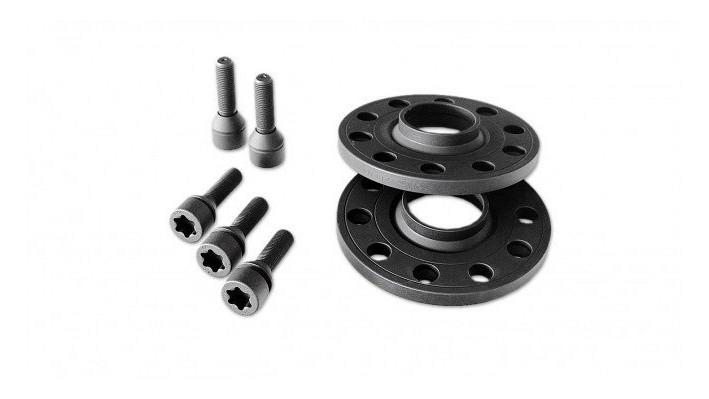 Photo of Novitec Aluminium Wheel Spacers for the Lamborghini Huracan EVO/EVO RWD - Image 1