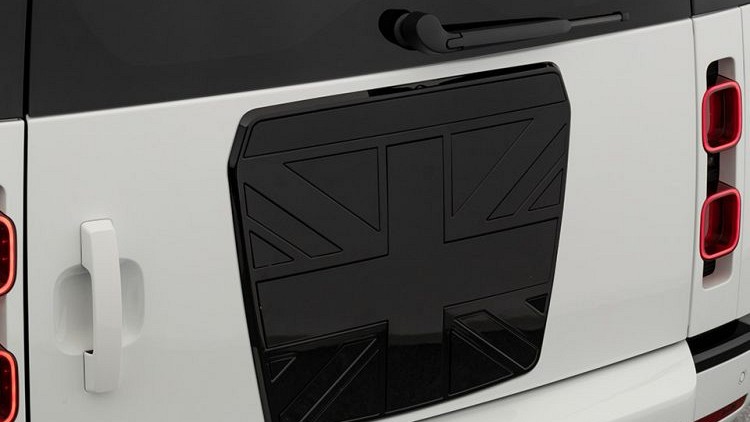 Photo of Startech Rear Door Attachment for the Land Rover Defender (2020+) - Image 2