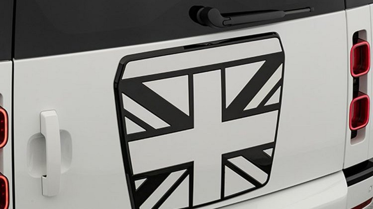 Photo of Startech Rear Door Attachment for the Land Rover Defender (2020+) - Image 3