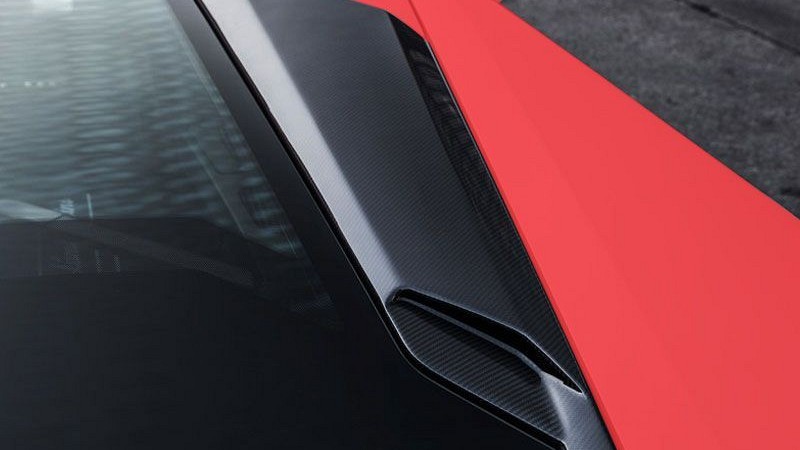 Photo of Novitec Roof Air Scoop (Coupe) for the Lamborghini Huracan - Image 3