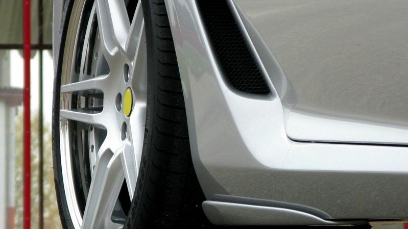 Photo of Novitec Carbon Skirts for Side Panels (set) for the Ferrari 599 GTB - Image 5
