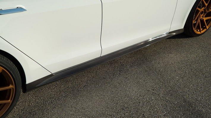 Photo of Novitec Side Panels Set in Carbon for the Tesla Model S - Image 2