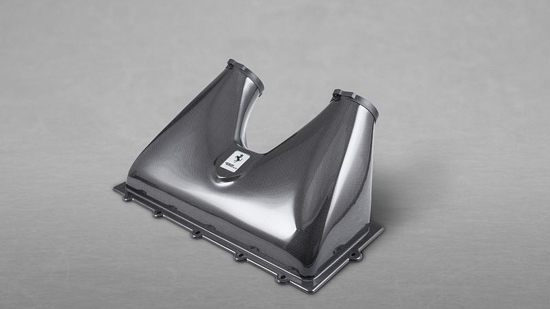 Photo of Capristo Airbox Cover in Carbon Fibre for the Ferrari 458 Speciale/Aperta - Image 2