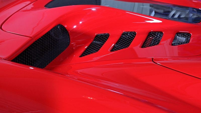 Photo of Capristo Engine Bonnet / Cover in Carbon Fibre & Glass (Spider) for the Ferrari 458 Italia/Spider - Image 9