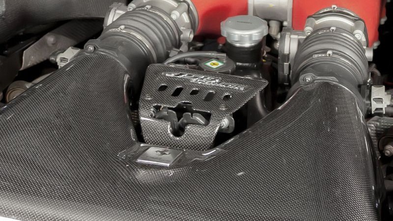 Photo of Capristo Lock Cover in Carbon Fibre (Italia) for the Ferrari 458 Italia/Spider - Image 2