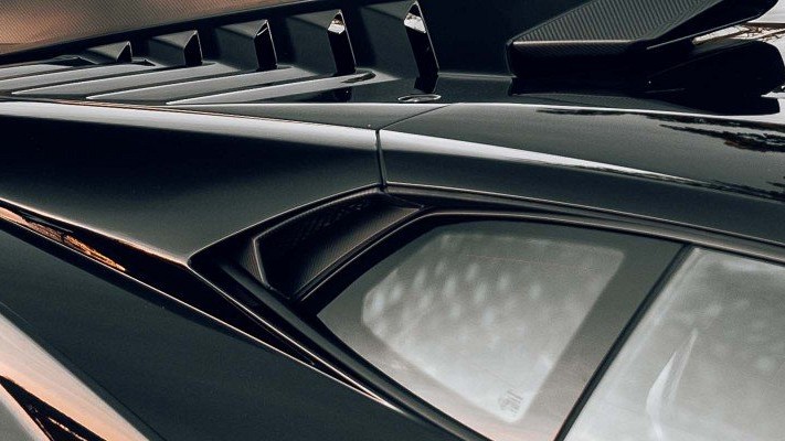 Photo of Novitec AIR-INTAKE SIDE WINDOWS for the Lamborghini Huracan STO - Image 2