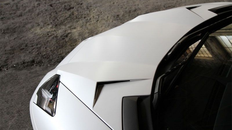 Photo of Novitec Trunk Lid with Air-Ducts for the Lamborghini Aventador - Image 3