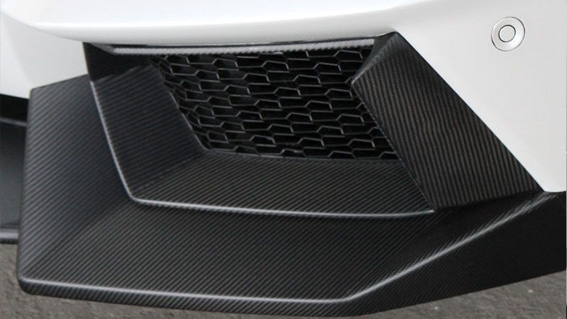 Photo of Novitec Front Bumper Air-Duct for the Lamborghini Aventador - Image 3