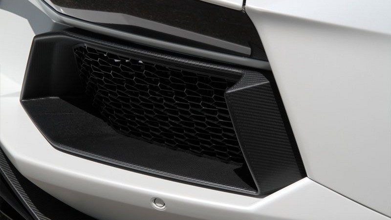 Photo of Novitec Rear Bumper Air Duct for the Lamborghini Aventador LP700-4 - Image 3